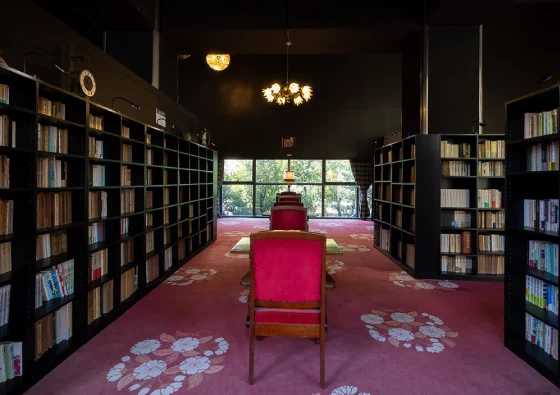 湯の山図書館